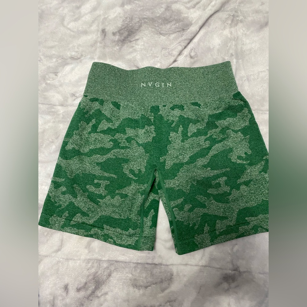 Nvgtn short